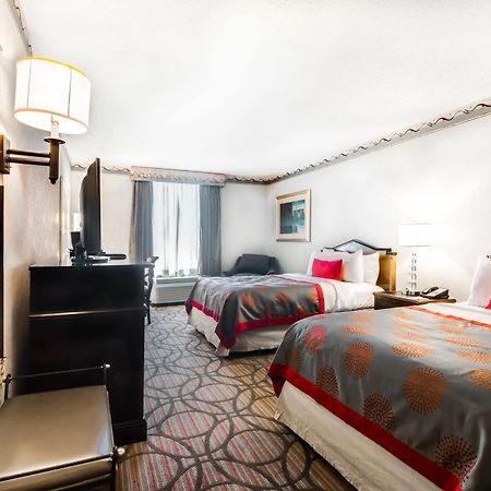 Отель Ramada Plaza By Wyndham Atlanta Airport Колледж Парк Экстерьер фото